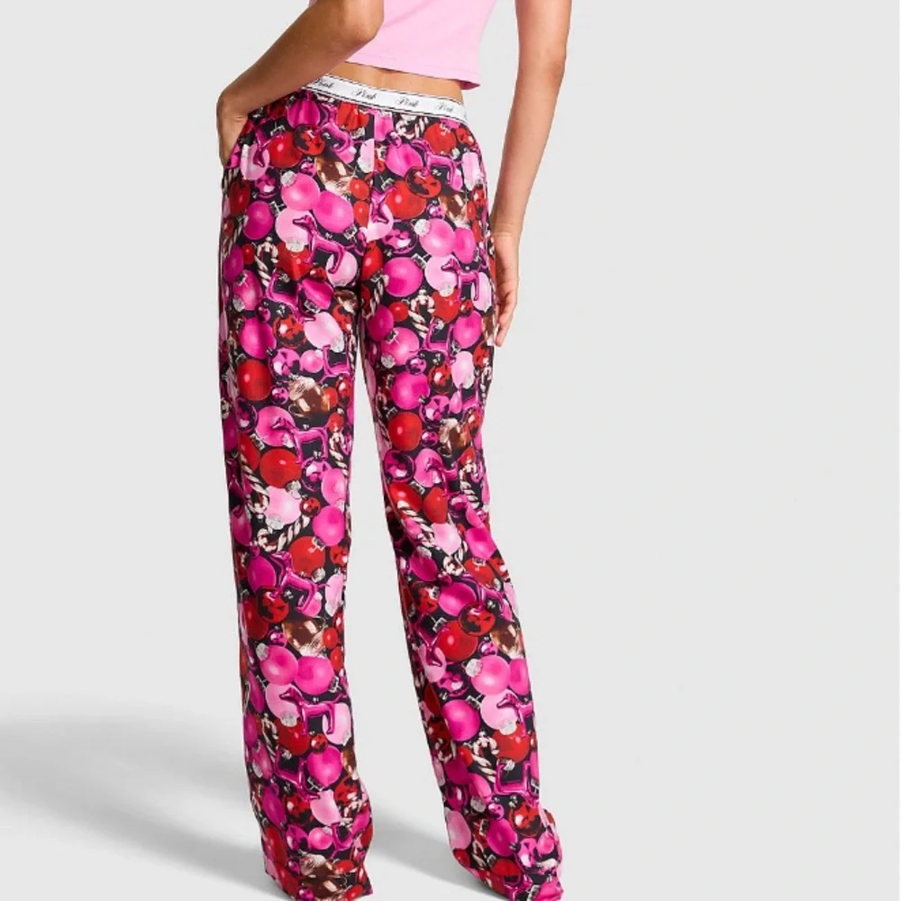 🔥VS Pink cotton blend soft cozy pajama pants lounge sleep pants sz L NWT - Picture 1 of 4